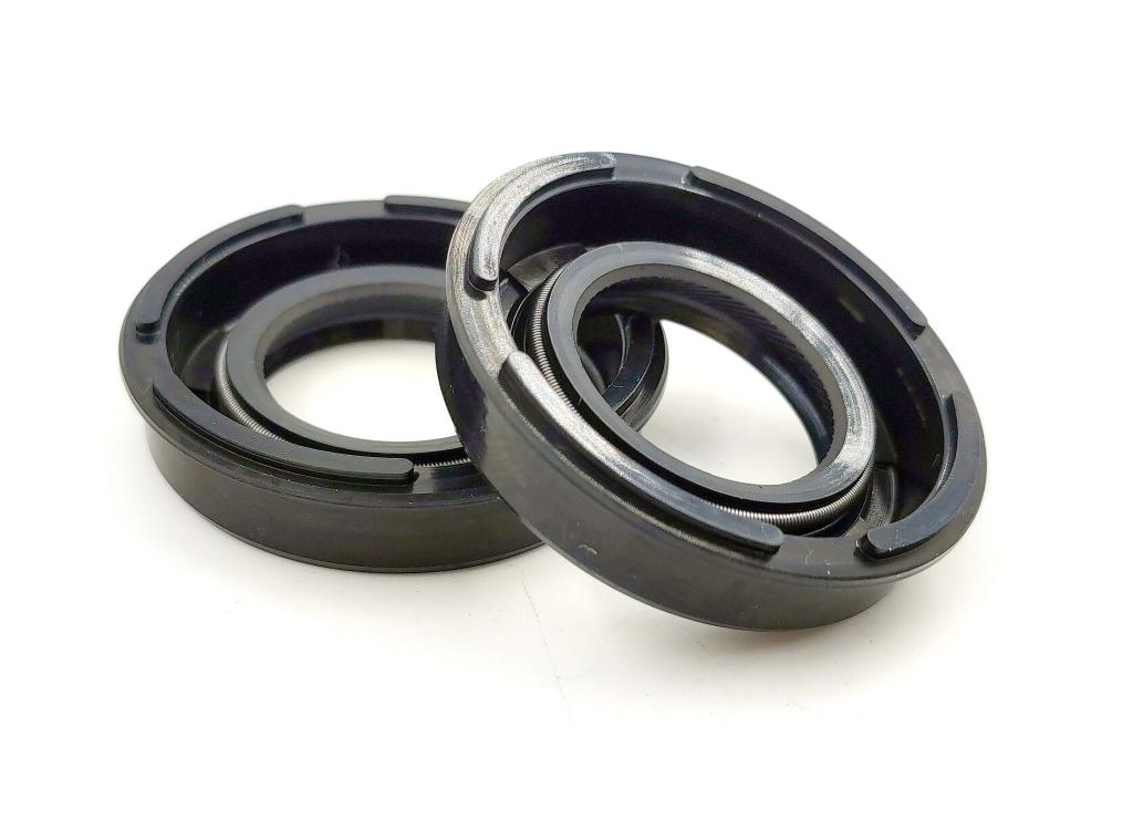RETENTOR EIXO PINHAO CBX250 TWISTER/TORNADO 01/08 / XRE/CB300 09/15 (21.5X36X8) - 10489 EMBUS