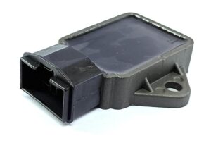 REGULADOR VOLTAGEM - CB500/CBR450/CBR600/CBR900 RR/RRN - 10644 EMBUS