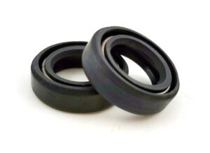 RETENTOR EIXO EMBREAGEM FAZER/LANDER 250/YBR/CB300/XRE300/LANDER (12X18X5) - 11251 EMBUS