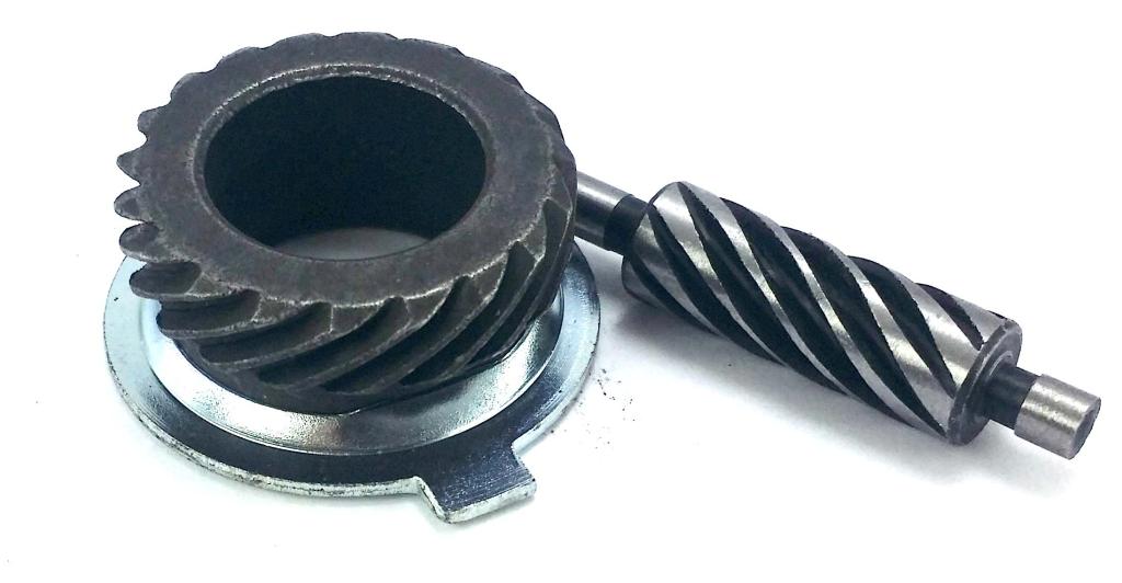 ENGRENAGEM VELOCIMETRO C/PINHAO (FERRO) - TITAN/FAN 125 LONA 00/08 / BIZ 100 98/05 - 8775 EMBUS
