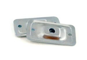 PLACA (CHAPINHA) ESTICAR CORRENTE TRANSM. STRADA/TWISTER/FALCON/TORNADO/XRE - 13759 EMBUS